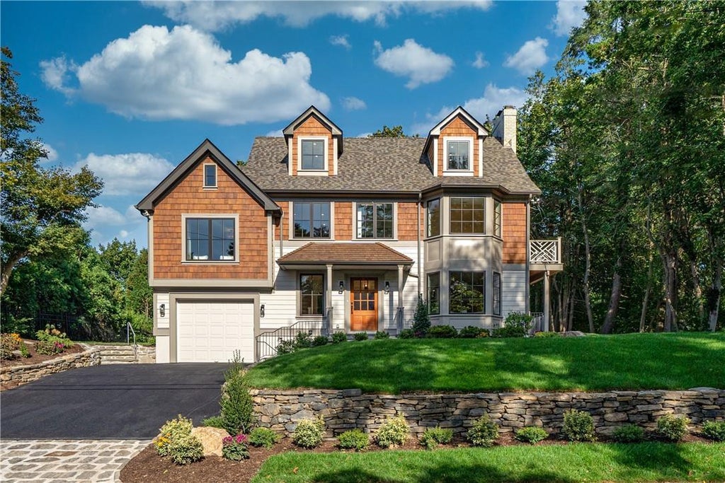 1 of 1 - 4 Hathaway Road, Bronxville, NY