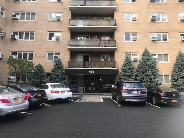 1 of 1 - 470 Halstead Avenue # 4e, Harrison, NY