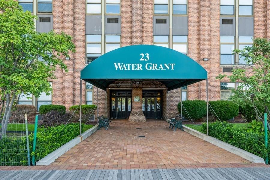 1 of 1 - 23 Water Grant St. # 10 C, Yonkers, NY