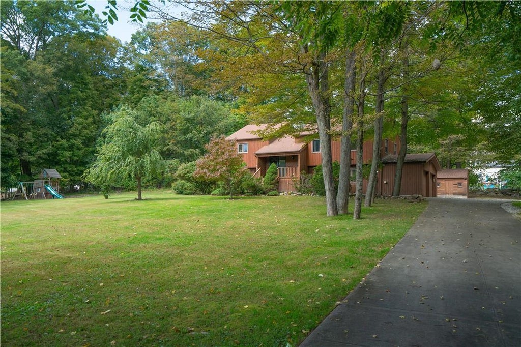 1 of 1 - 27 Fowler Avenue, Cortlandt Manor, NY