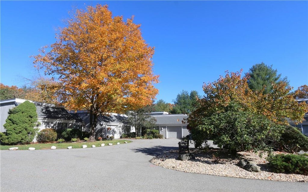 1 of 1 - 158 Heritage Hills # B, Somers, NY