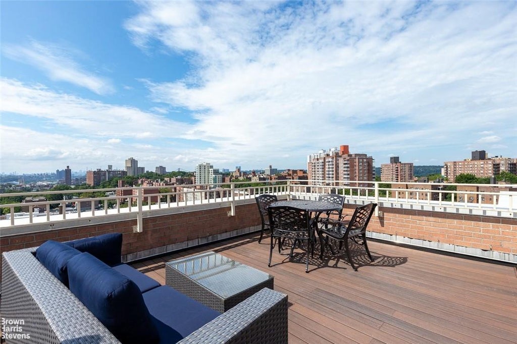 1 of 1 - 3625 Oxford Avenue # 2c, Bronx, NY