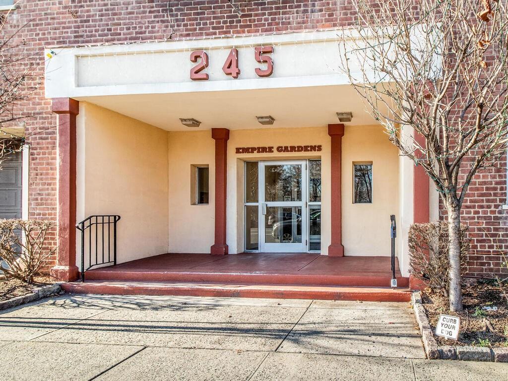 1 of 1 - 245 Bronx River Road 6f, Yonkers, NY