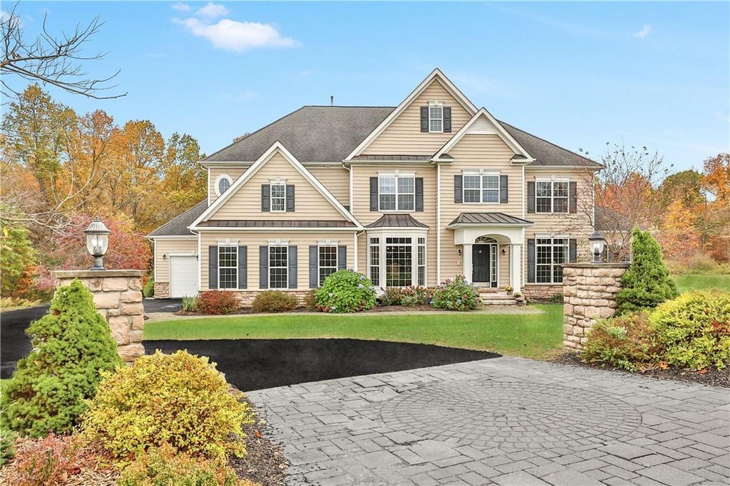 1 of 1 - 10 Mccord Avenue, Campbell Hall, NY