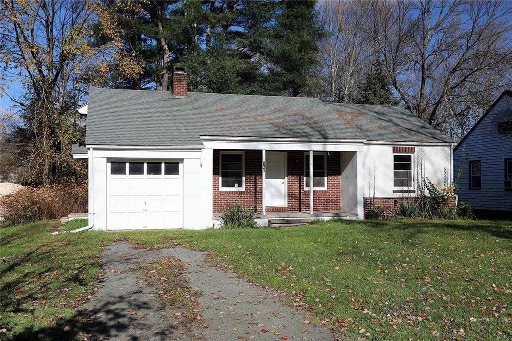 1 of 1 - 165 Hubert Road, Jeffersonville, NY