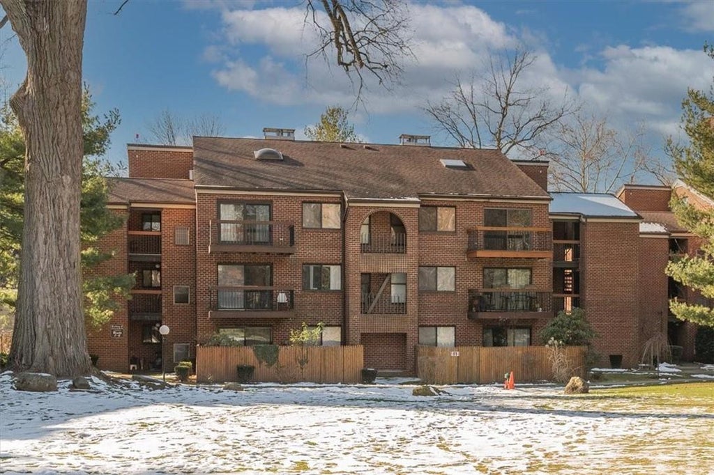 1 of 1 - 18 Bronxville Glen Drive # B3-12, Yonkers, NY