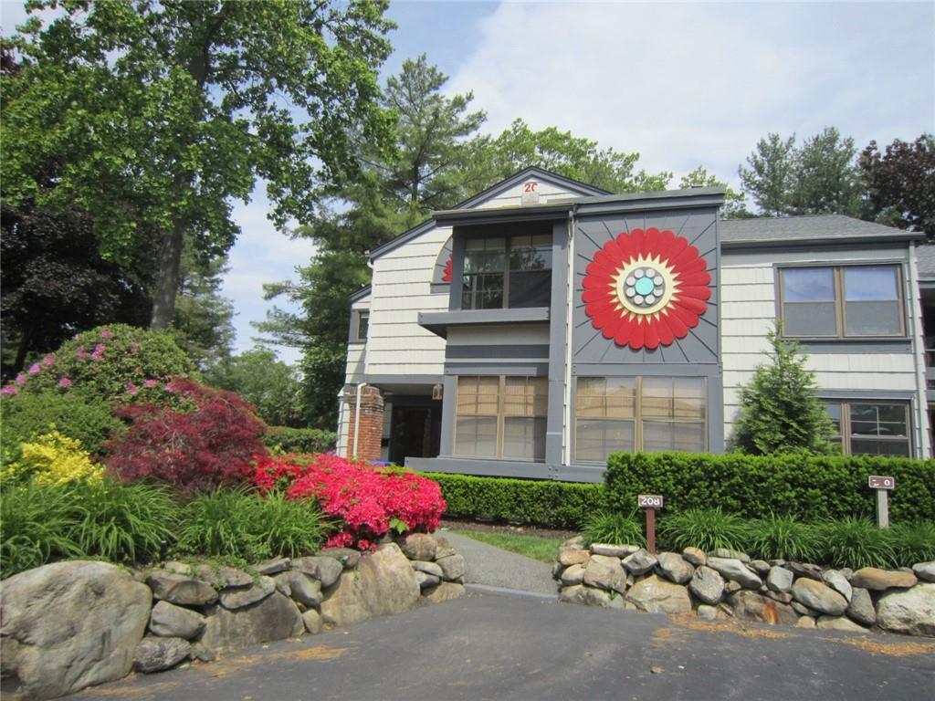1 of 1 - 212 Treetop Circle, Nanuet, NY