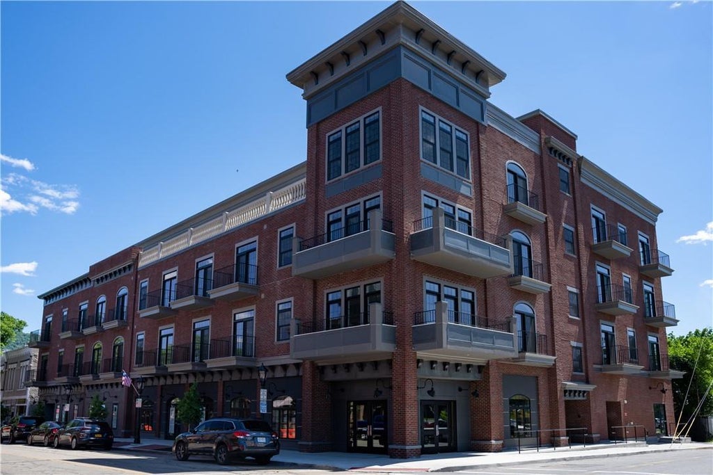 1 of 1 - 249 Main St. # 208, Beacon, NY