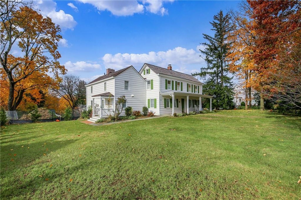 1 of 1 - 937 Post Road, Scarsdale, NY