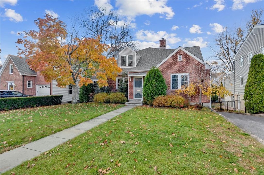 1 of 1 - 18 Everett St., Tuckahoe, NY