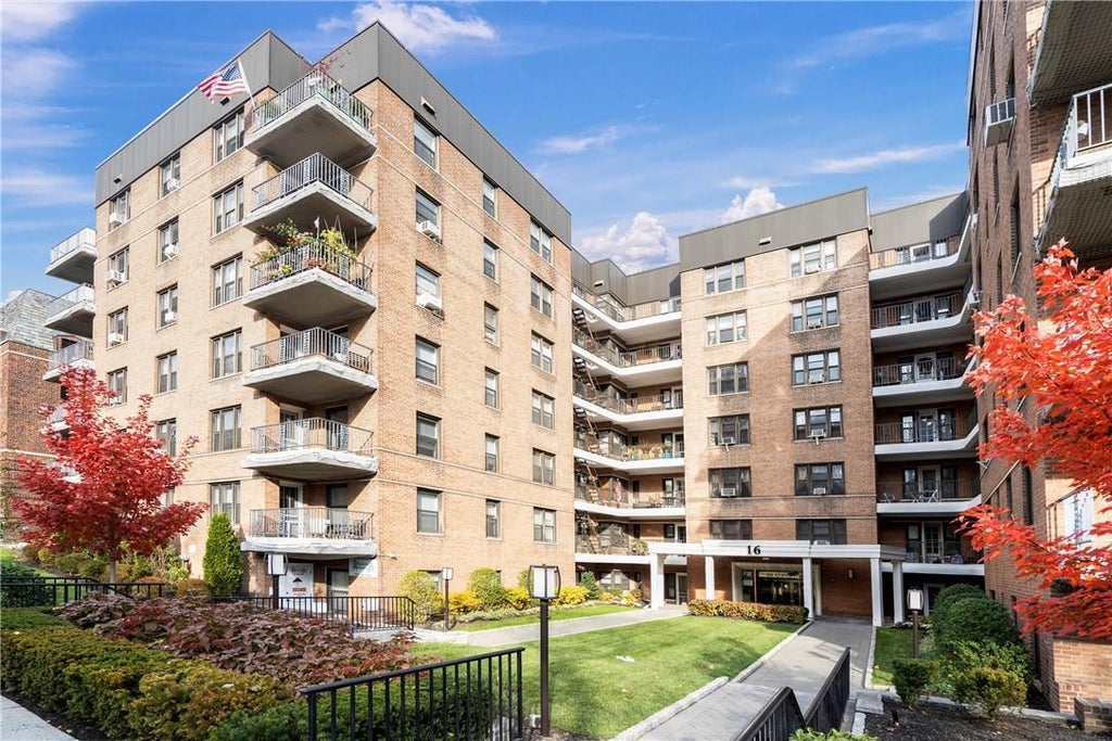 1 of 1 - 16 Broadway # 3k, White Plains, NY