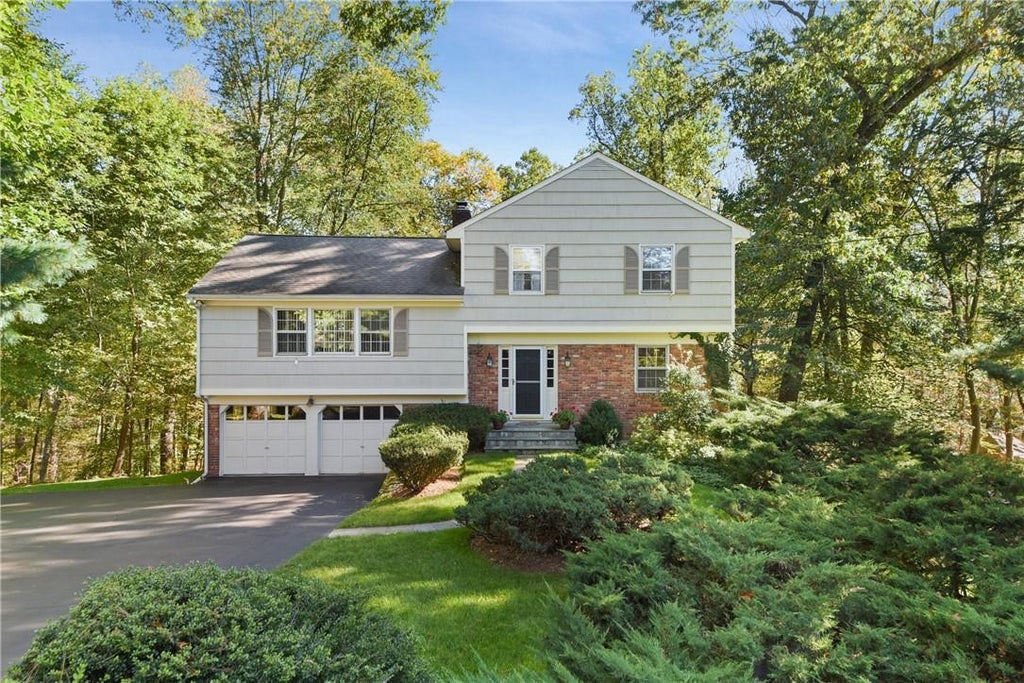 1 of 1 - 49 Greenbriar Drive, Chappaqua, NY
