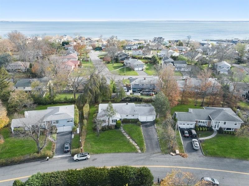 1 of 1 - 43 Rodman Oval, New Rochelle, NY