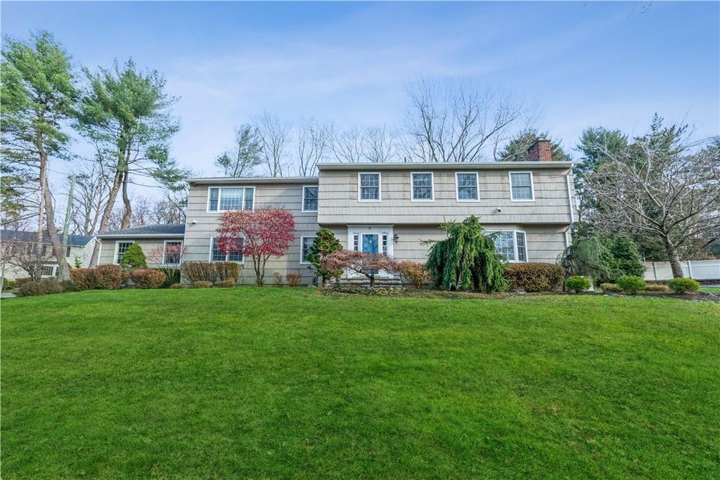 1 of 1 - 92 Robinhood Lane, New City, NY