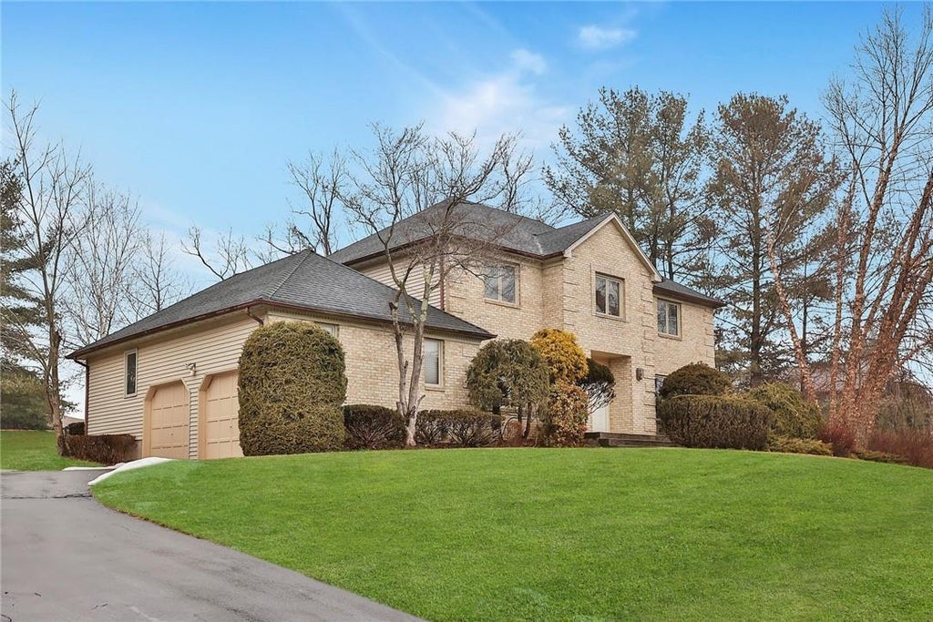 1 of 1 - 4 Larkspur Court, New City, NY