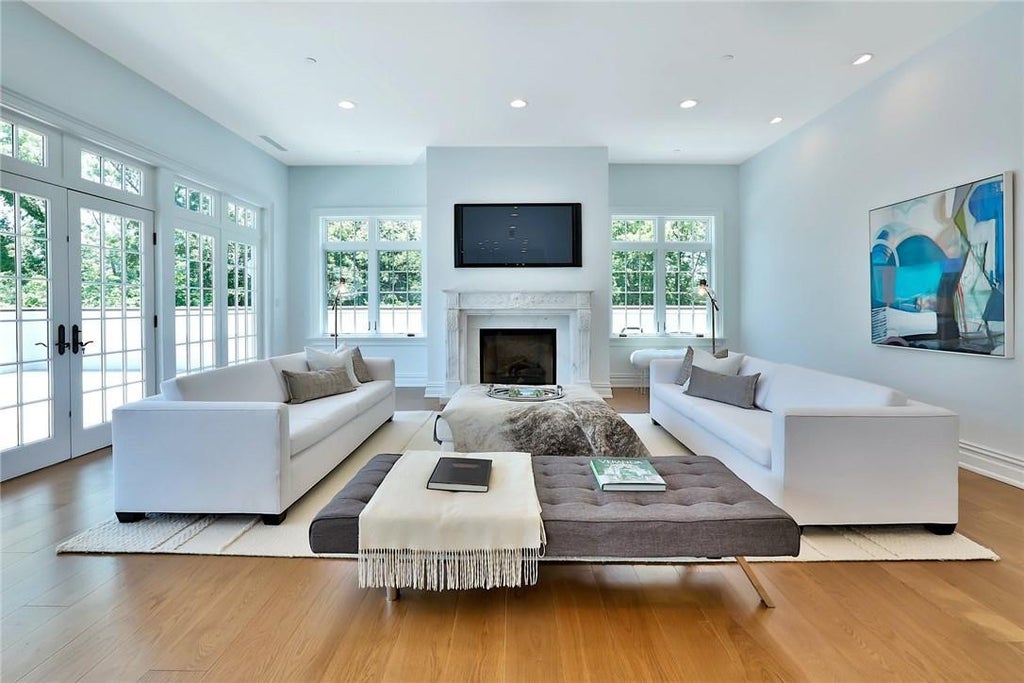 1 of 1 - 2 Weaver St. # 10, Scarsdale, NY
