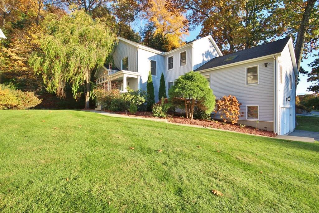 1 of 1 - 11 Nottingham Way, Mahopac, NY