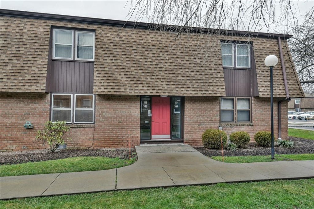 1 of 1 - 108 New Holland, Nanuet, NY