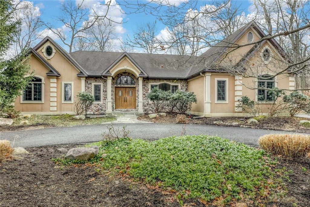 1 of 1 - 16 De Baun Avenue, Airmont, NY
