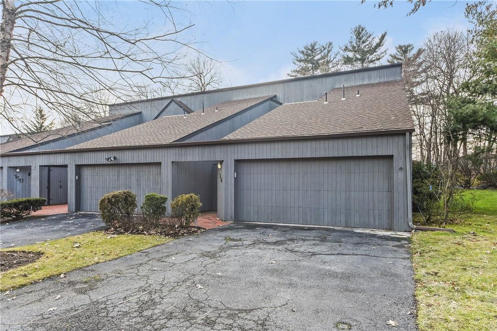 1 of 1 - 154 Stone Oaks Drive, Hartsdale, NY