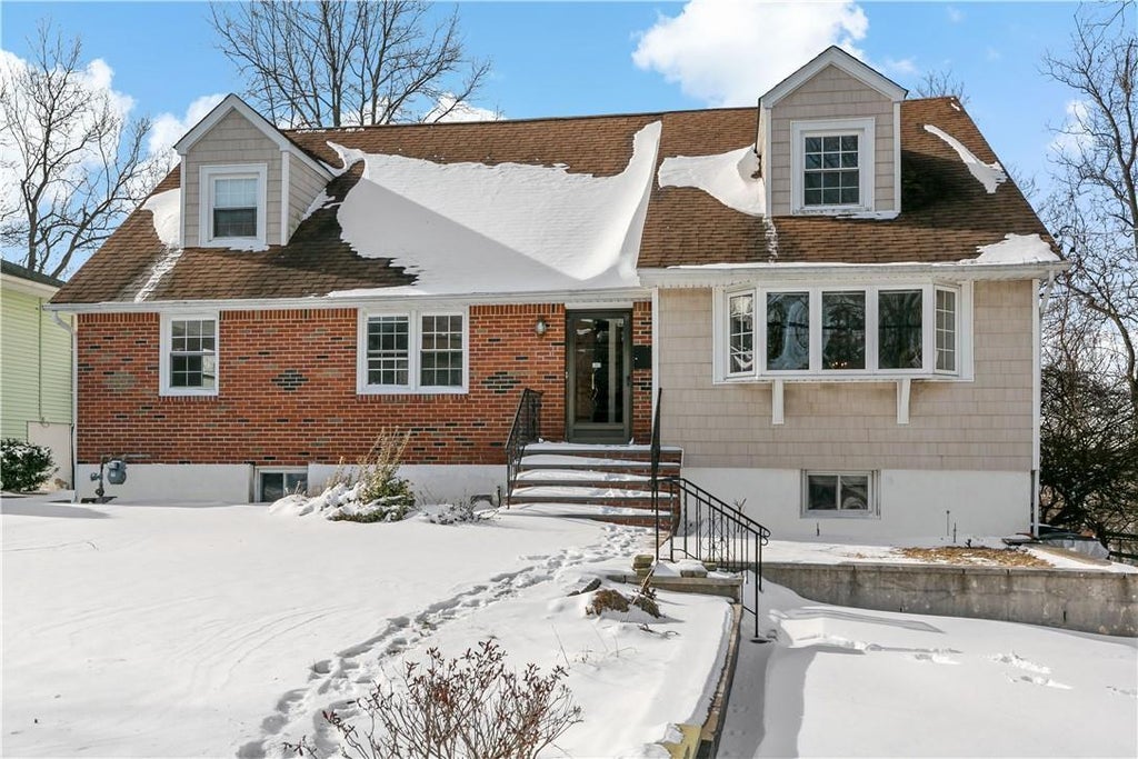 1 of 1 - 303 Roundhill Drive, Yonkers, NY