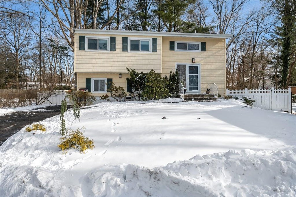 1 of 1 - 5 Ivy Place, Hartsdale, NY