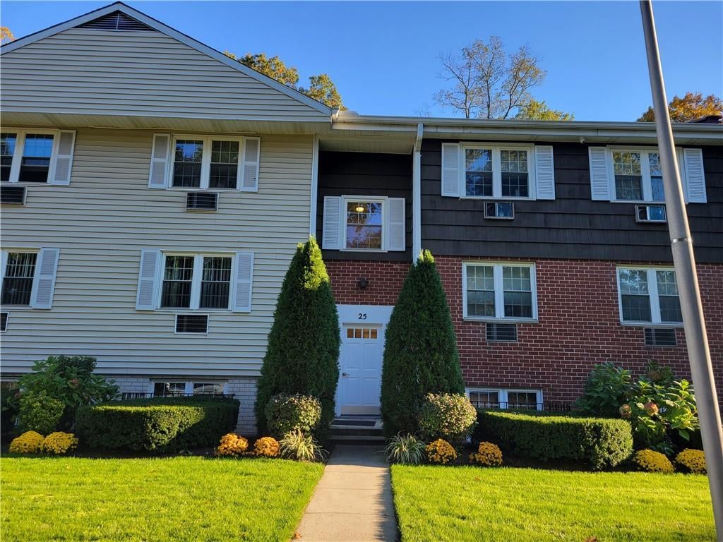 1 of 1 - 25 Lorraine Terrace # 153, Mount Vernon, NY