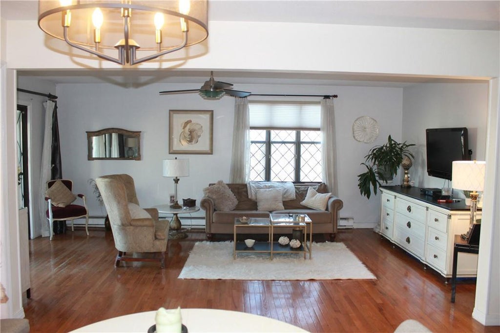 1 of 1 - 650 Sierra Vista Lane, Valley Cottage, NY