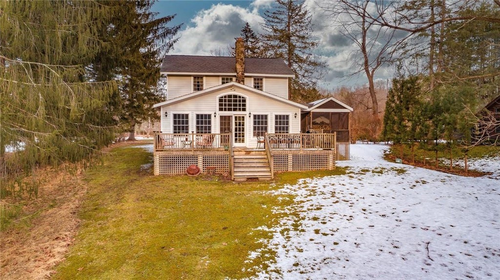 1 of 1 - 382 Delaware Drive, Narrowsburg, NY