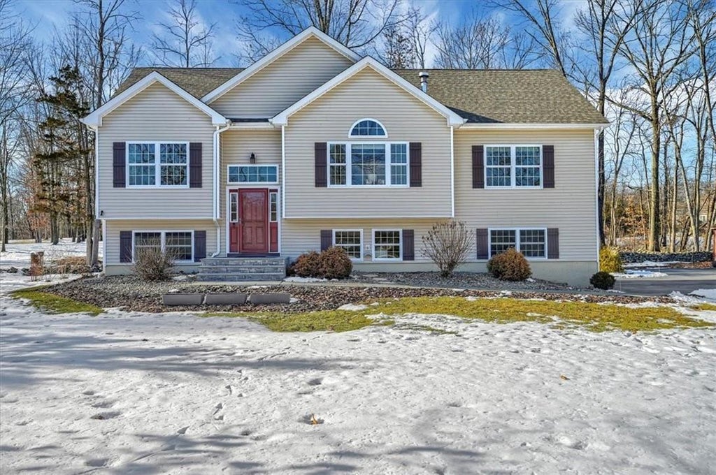 1 of 1 - 30 Van Wyck Court, Wallkill, NY