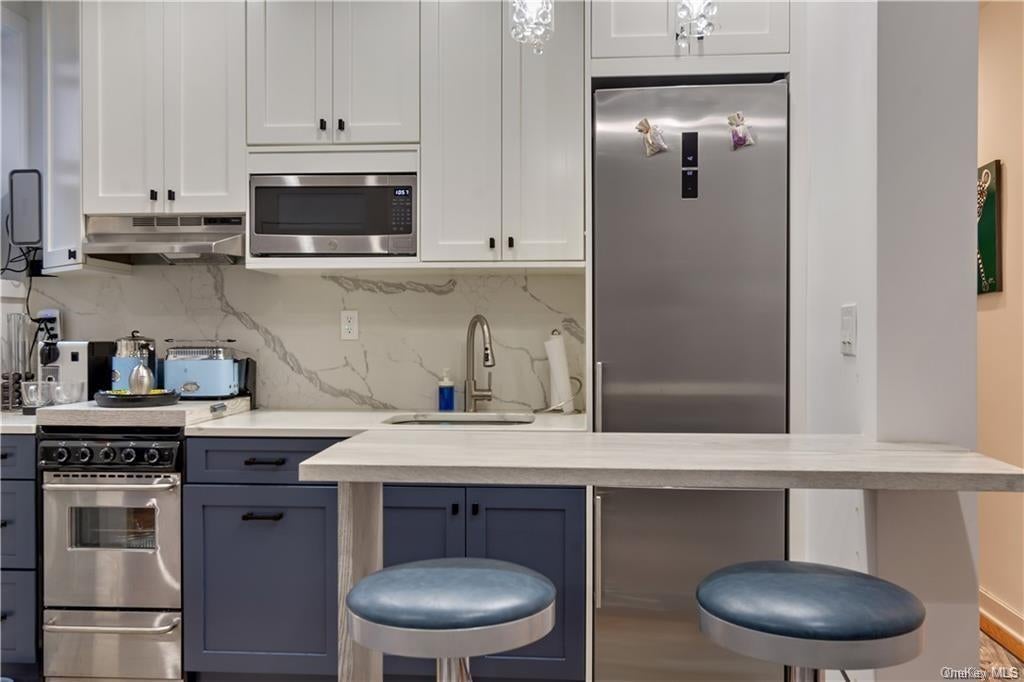 1 of 1 - 43-15 46th St. # D10, Sunnyside, NY