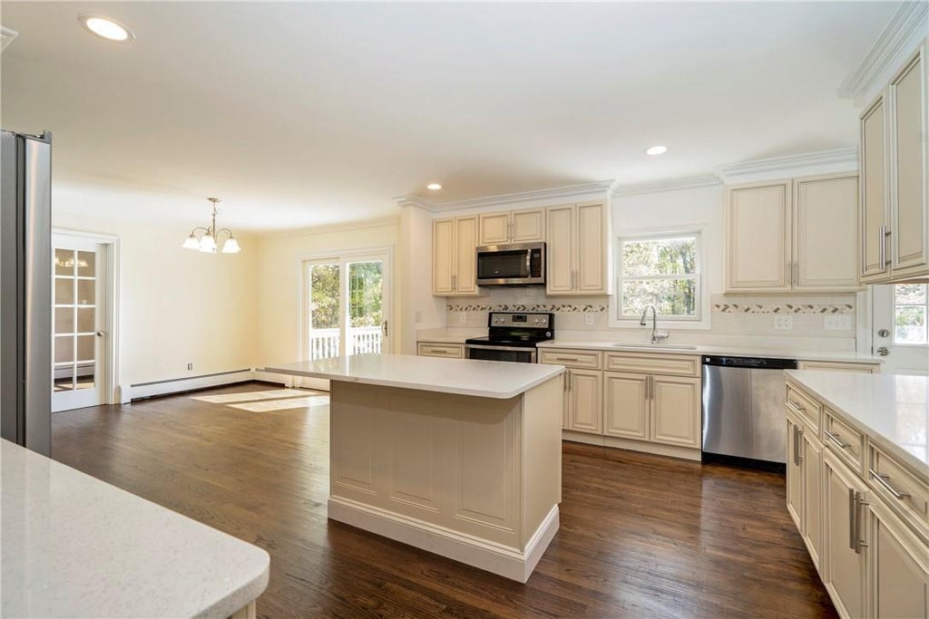 1 of 1 - 45 Somerset Lane, Putnam Valley, NY