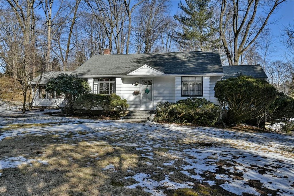 1 of 1 - 1 Haskell Avenue, Airmont, NY