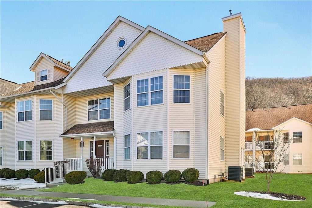 1 of 1 - 207 Ramapo Road H, Garnerville, NY