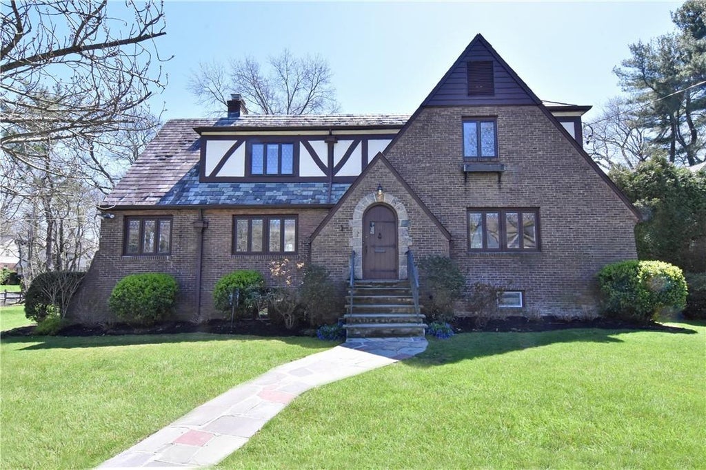 1 of 1 - 37 Kilmer Road, Larchmont, NY