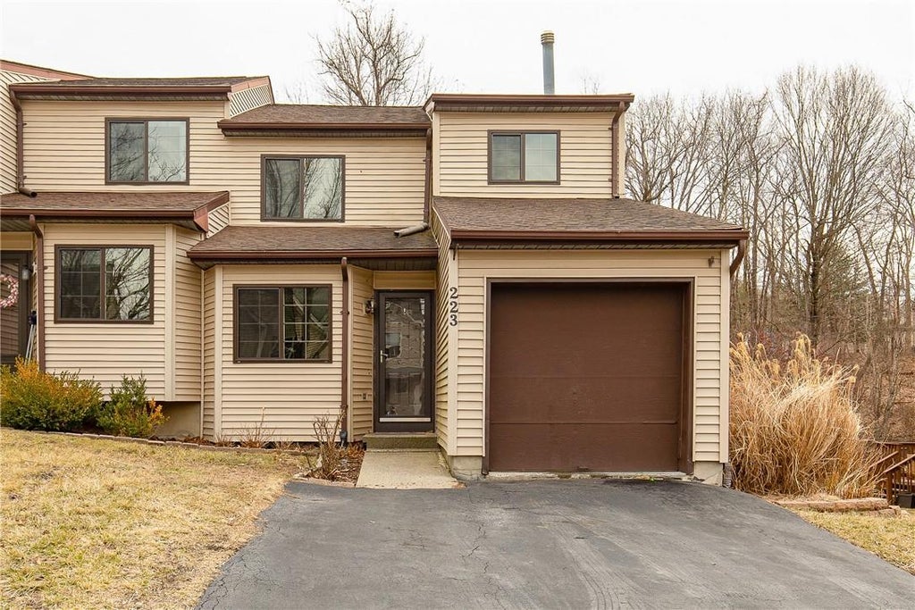 1 of 1 - 223 Sterling Place, Highland, NY