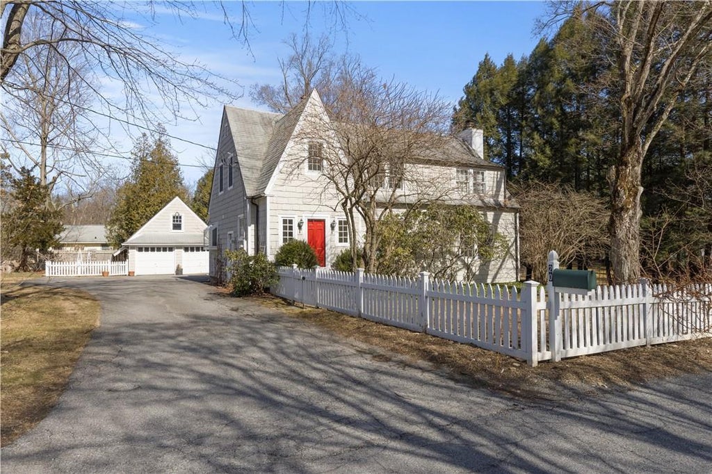 1 of 1 - 20 Vinton Avenue, Bedford, NY