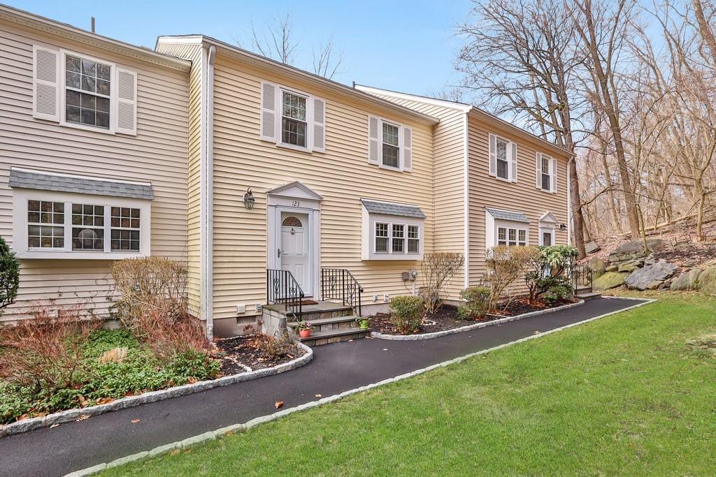 1 of 1 - 123 Carrollwood Drive, Tarrytown, NY