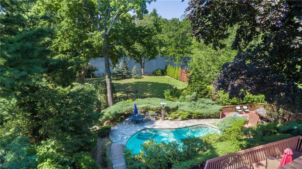1 of 1 - 26 Lakeshore Drive, Eastchester, NY