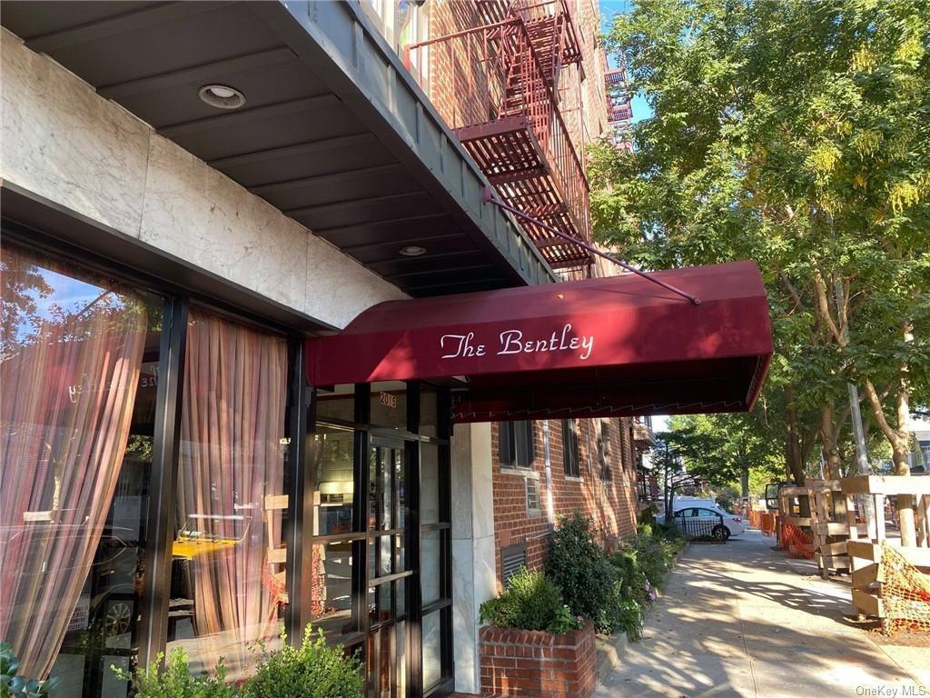 1 of 1 - 2015 St. Paul Avenue # 1g, Bronx, NY
