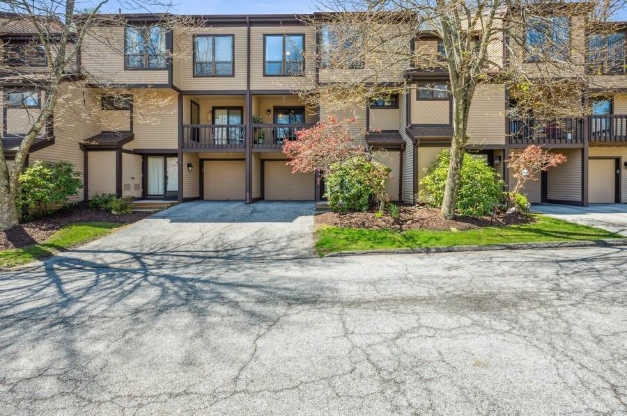 1 of 1 - 114 Antler Ridge, Ossining, NY
