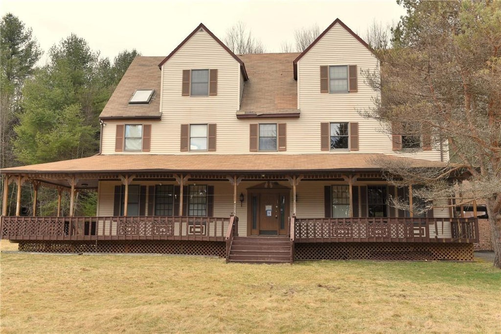 1 of 1 - 4011 Nys Highway 55, Swan Lake, NY