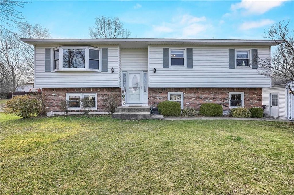1 of 1 - 25 Beth Drive, Middletown, NY