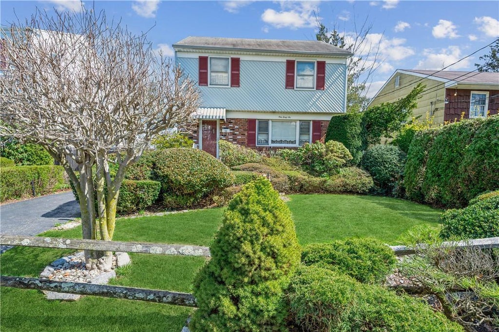 1 of 1 - 146 Windermere Drive, Yonkers, NY