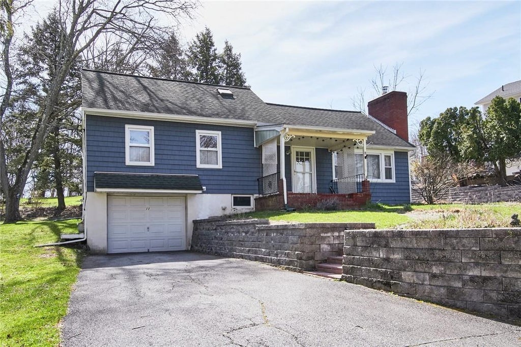 1 of 1 - 11 Fairview Avenue, Warwick, NY