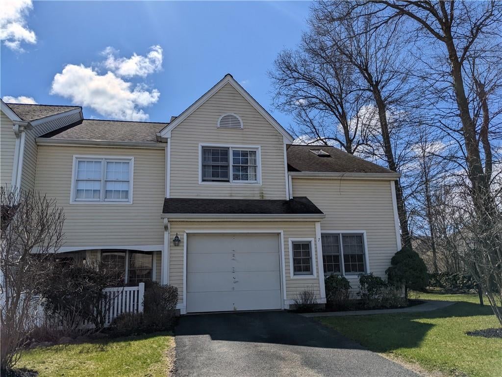 1 of 1 - 7 Wellington Court, Fishkill, NY