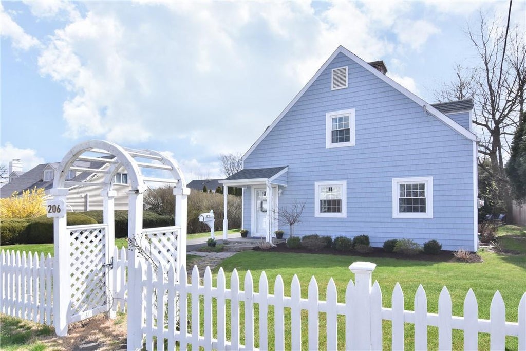 1 of 1 - 206 Park Avenue, Eastchester, NY