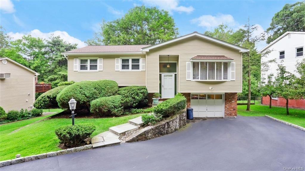 1 of 1 - 36 Lake Shore Drive, Pleasantville, NY