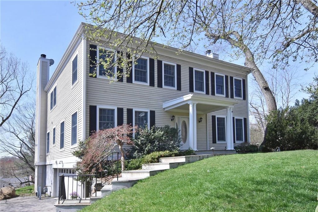 1 of 1 - 1 Southgate Avenue, Hastings-on-Hudson, NY