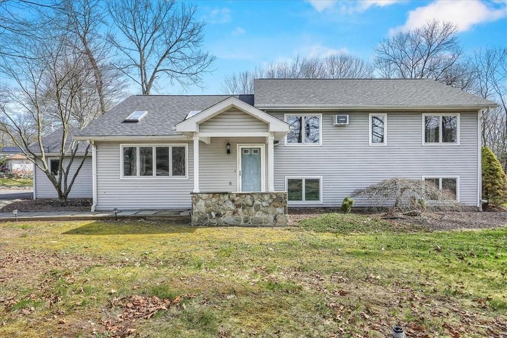 1 of 1 - 544 Fostertown Road, Newburgh, NY